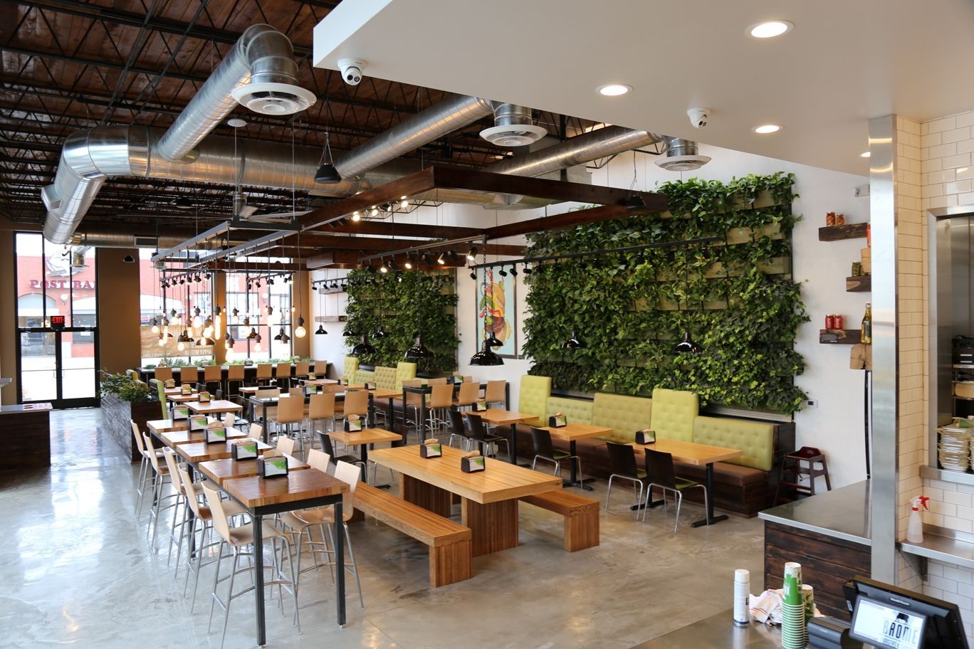 Brome Burgers & Shakes Welcomes with Green Wall | Commercial